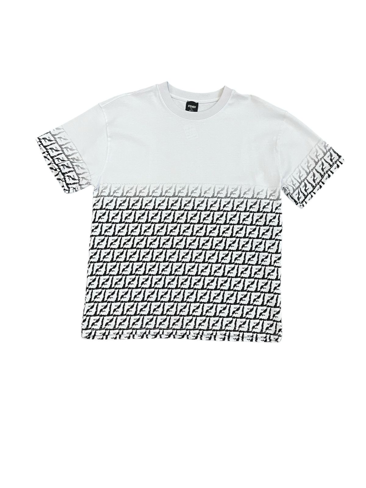 T-SHIRT ESTILO "FENDI"