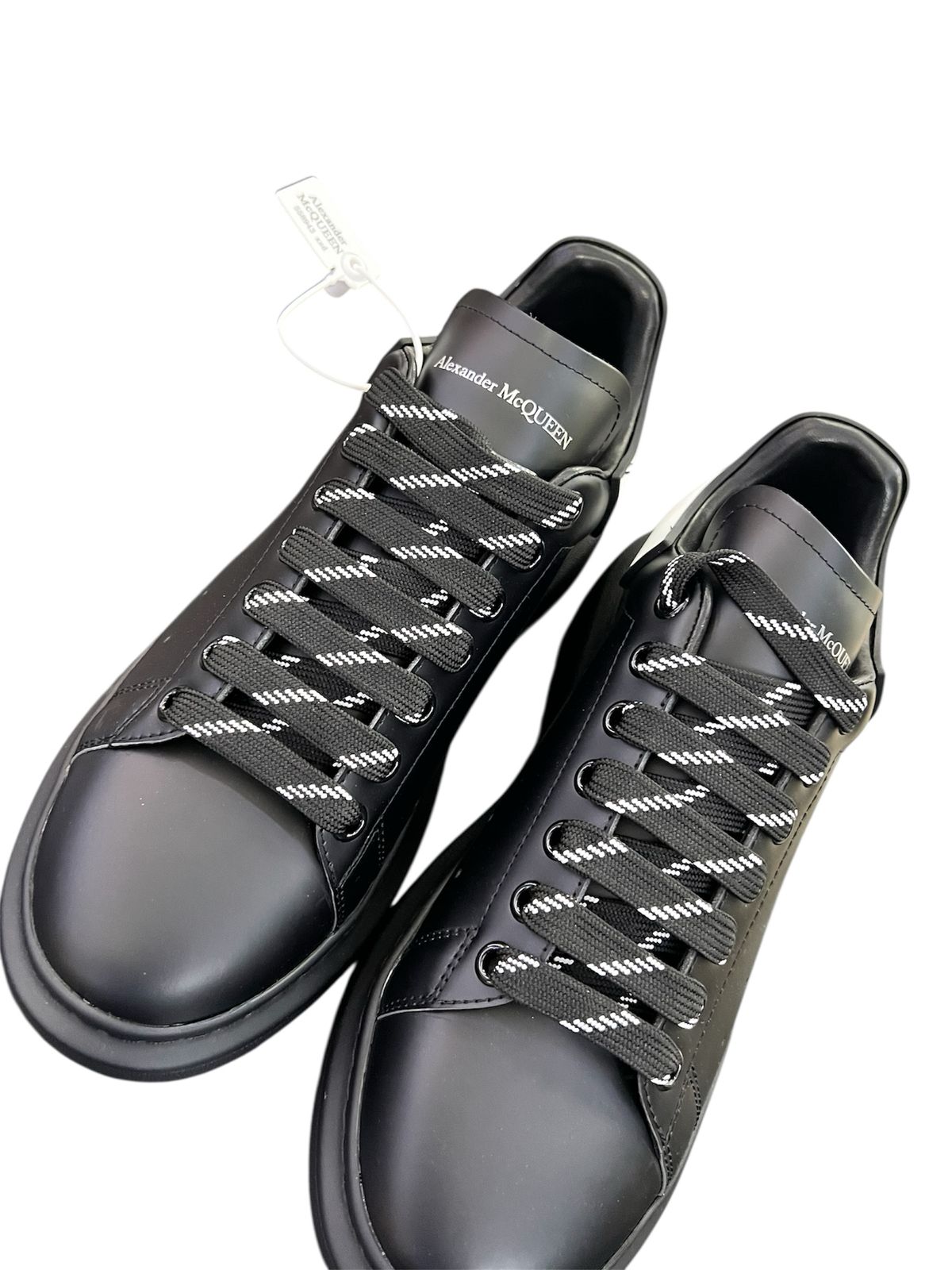 TENIS ESTILO "ALEXANDER MCQUEEN"