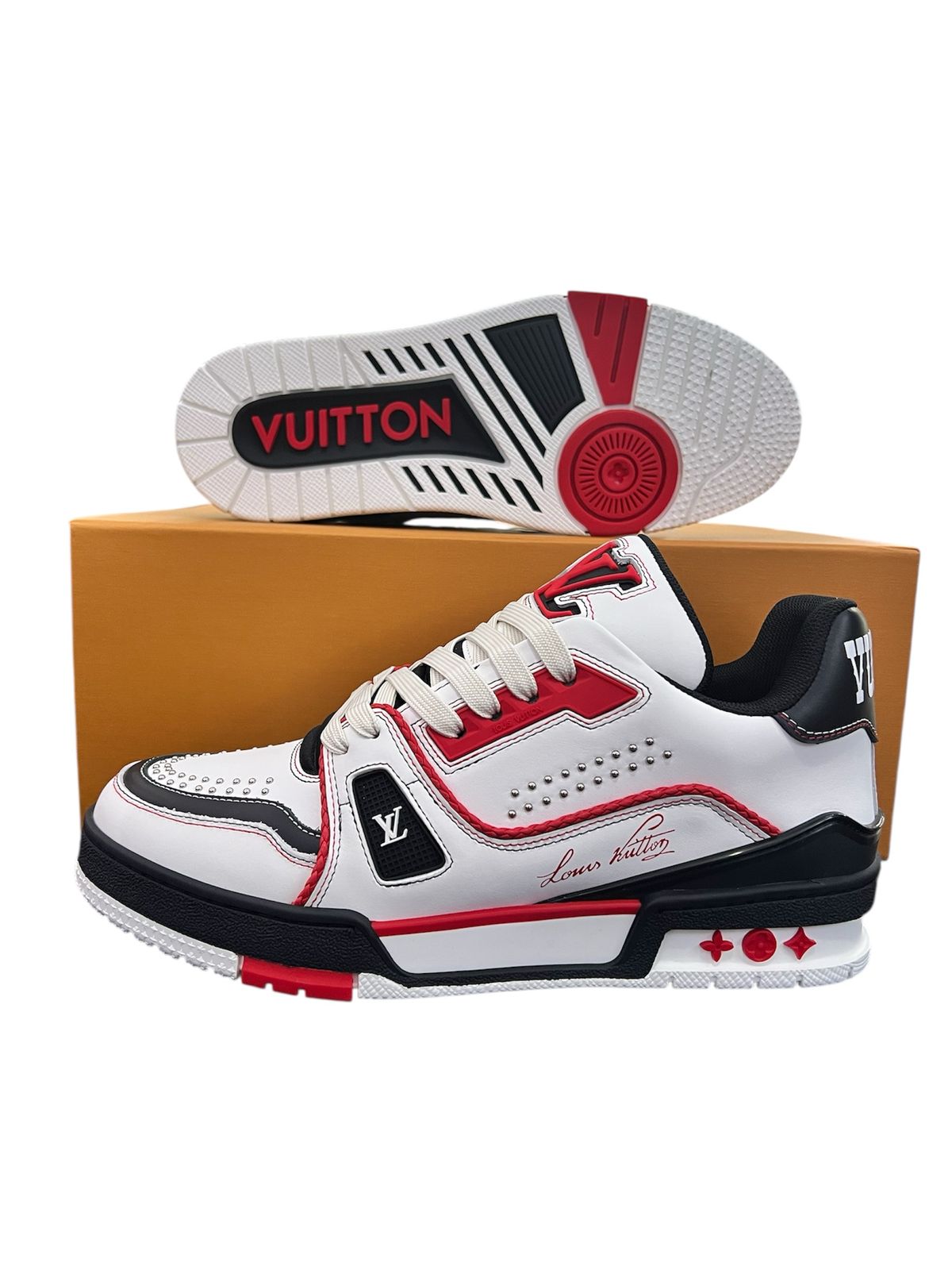 TENIS ESTILO "LV"